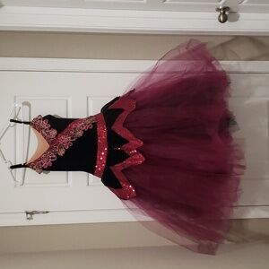 Dance Costume Size MA